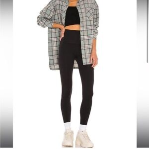 SPANX Black Look At Me Now Seamless Leggings size small